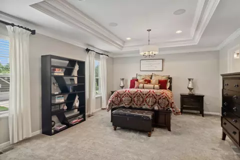 Bedroom - 1714 White Spruce Dr, Hoffman Estates, IL 60192 photo 2 of 4