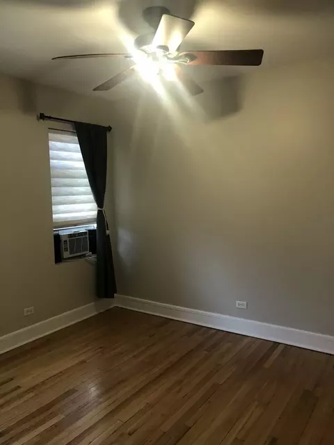 70 Pine Ave #1A, Riverside, IL 60546 photo 6