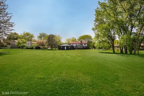 Exterior - 5 N725 Meadowlark Dr, Bartlett, IL 60103 photo 10 of 10