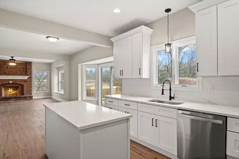 Kitchen - 8 N875 Corron Rd, Elgin, IL 60124 photo 2 of 2