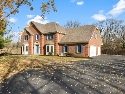 Exterior - 8 N875 Corron Rd, Elgin, IL 60124 photo 8 of 25