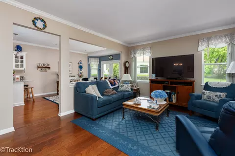 Living - 21341 W Juniper Ln, Plainfield, IL 60544 photo 2 of 2