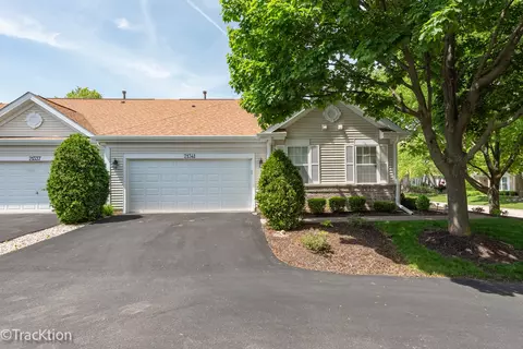 Exterior - 21341 W Juniper Ln, Plainfield, IL 60544 photo 2 of 4