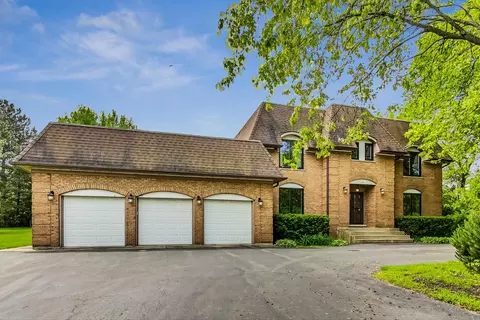 2 Norris Dr, Burr Ridge, IL 60527 photo 2