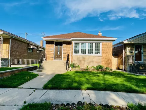5642 S Mason Ave, Chicago, IL 60638