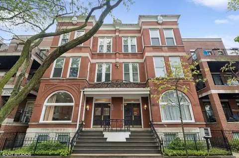 2736 N Seminary Ave #2, Chicago, IL 60614