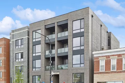 3352 N Ashland Ave #1N, Chicago, IL 60657