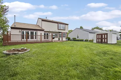 Exterior - 635 W Paddock Dr, Wheeling, IL 60090 photo 2 of 3
