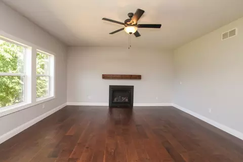 Living - 202 Eldon Dr, Downs, IL 61736 photo 2 of 3