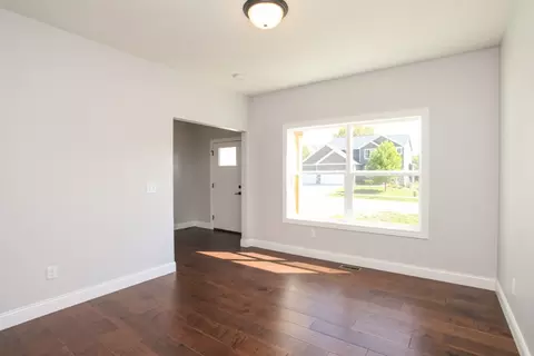 Living - 202 Eldon Dr, Downs, IL 61736 photo 3 of 3