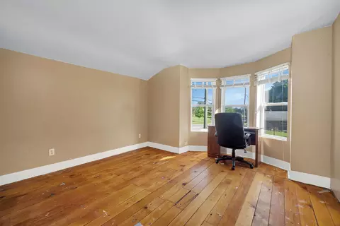 Bedroom - 317 E Benton St, Morris, IL 60450 photo 2 of 3