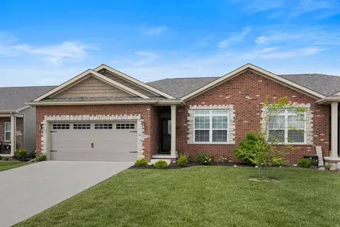 1909 Roseland Dr #1909, Mahomet, IL 61853