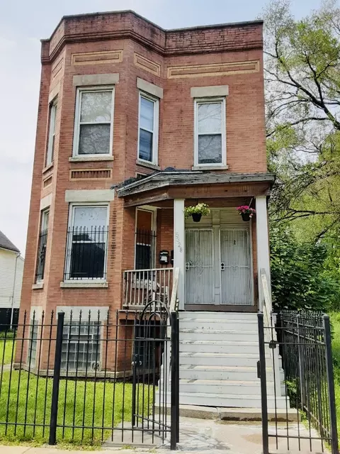 5328 S Carpenter St, Chicago, IL 60609