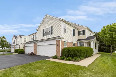261 Barrett Dr #A, Yorkville, IL 60560
