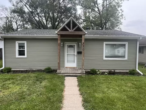 370 N 8th Ave, Kankakee, IL 60901