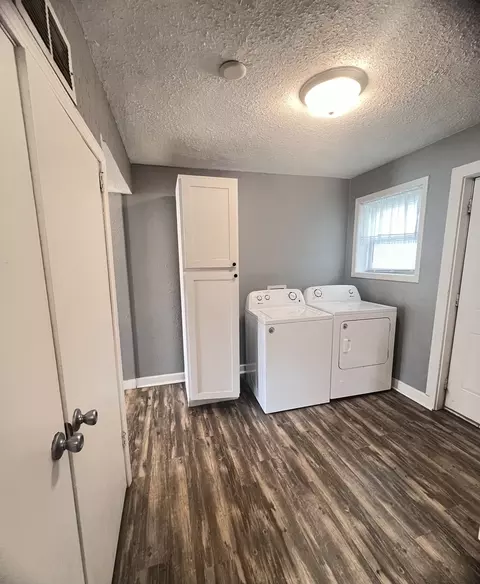 370 N 8th Ave, Kankakee, IL 60901 photo 6