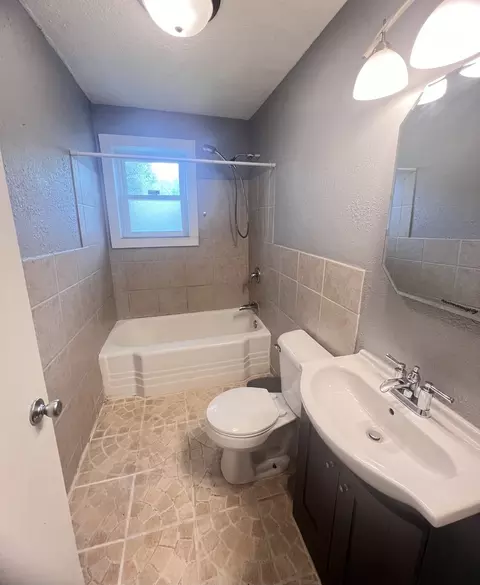 370 N 8th Ave, Kankakee, IL 60901 photo 8