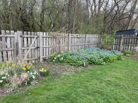 Exterior - Undisclosed, Wheaton, IL 60187 photo 19 of 24