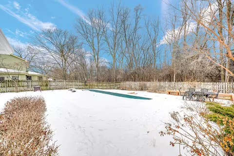 Exterior - Undisclosed, Wheaton, IL 60187 photo 5 of 24
