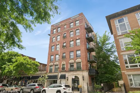 4144 N Sheridan Rd #205, Chicago, IL 60613