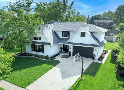 3910 Ellington Ave, Western Springs, IL 60558
