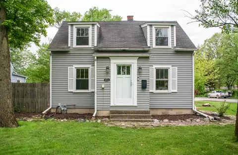 611 N Cedar Rd, New Lenox, IL 60451