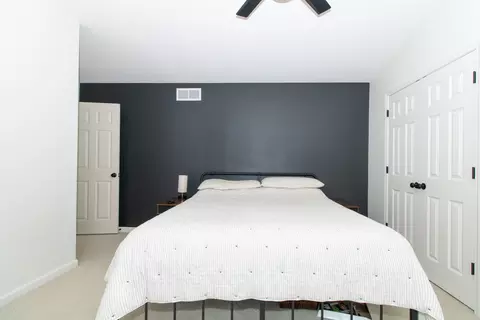Bedroom - 307 Beacon Cir, Bloomington, IL 61704 photo 2 of 9