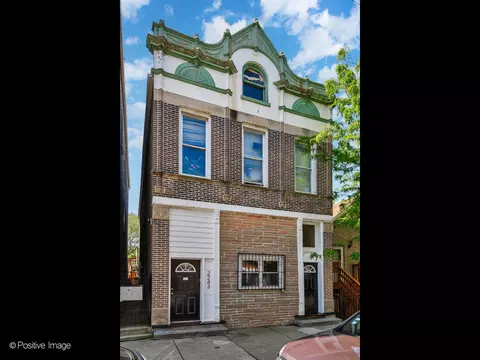 2243 W 19th St, Chicago, IL 60608