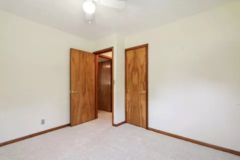 Bedroom - 603 E Monroe St, Sullivan, IL 61951 photo 5 of 7
