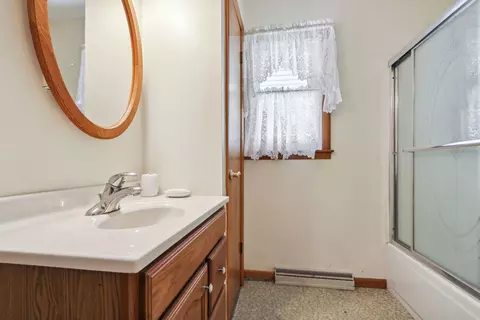 Bath - 603 E Monroe St, Sullivan, IL 61951 photo 1 of 2
