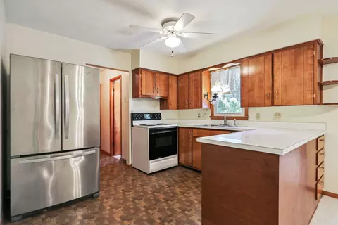Kitchen - 603 E Monroe St, Sullivan, IL 61951 photo 1 of 2