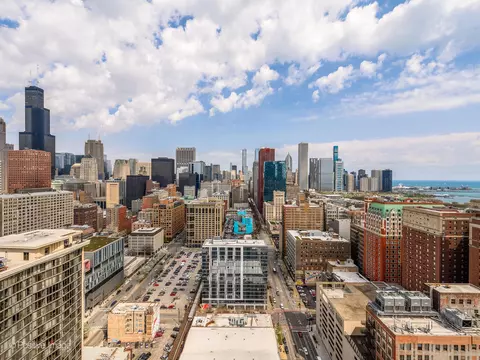 41 E 8th St #3305, Chicago, IL 60605 photo 28