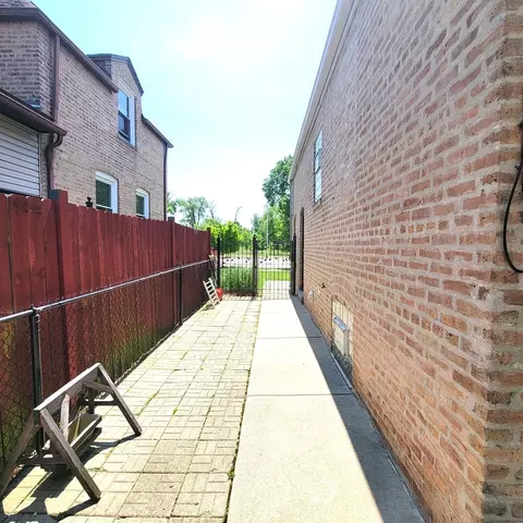 3938 E 112th St, Chicago, IL 60617 photo 12