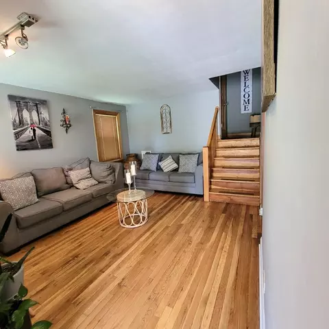 3938 E 112th St, Chicago, IL 60617 photo 2