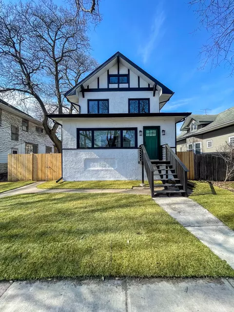 617 S Oak Park Ave, Oak Park, IL 60304