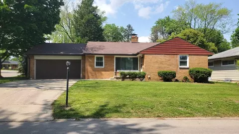 804 Bryan St, Normal, IL 61761