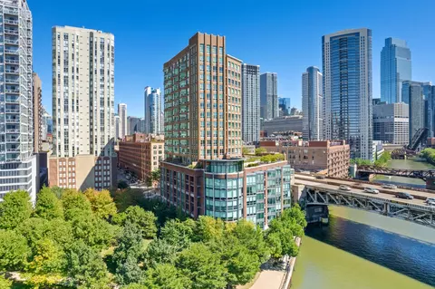 600 N Kingsbury St #101, Chicago, IL 60654
