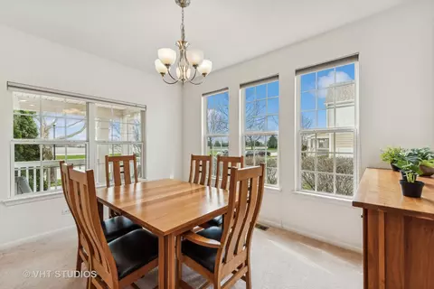 Dining - 266 Longview Dr, Elgin, IL 60124 photo 1 of 1