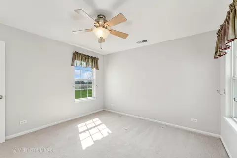 Bedroom - 266 Longview Dr, Elgin, IL 60124 photo 2 of 2