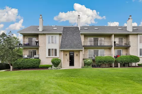 15723 Lake Hills Ct #2N, Orland Park, IL 60462