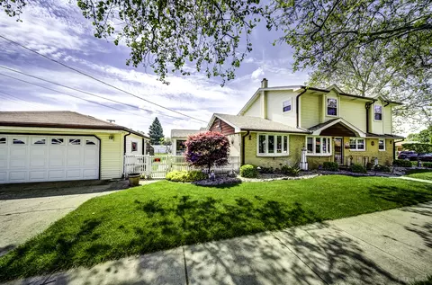 11001 Mansfield Ave, Chicago Ridge, IL 60415