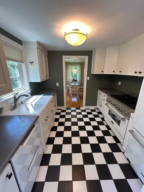 1118 W Daniel St, Champaign, IL 61821 photo 16