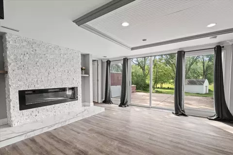 Living - 23645 W Devon Dr, Channahon, IL 60410 photo 5 of 5