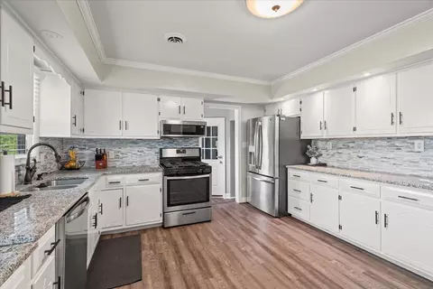Kitchen - 23645 W Devon Dr, Channahon, IL 60410 photo 2 of 2