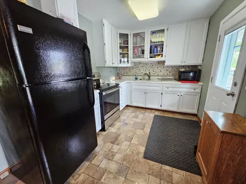 1522 Sunset Dr, Holiday Hills, IL 60050 photo 5