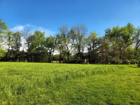 151 Beachview Court, Varna, IL 61375