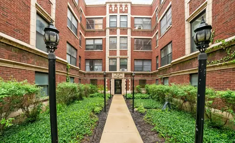 6209 N Winthrop Ave #1, Chicago, IL 60660
