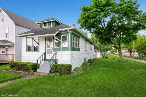 96 W 28th St, South Chicago Heights, IL 60411