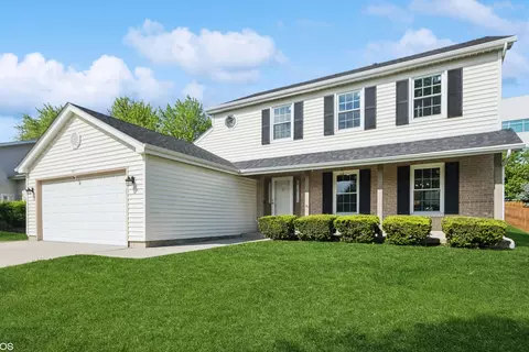 500 Juli Dr, Schaumburg, IL 60193