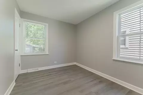 Bedroom - 14616 Grant St, Dolton, IL 60419 photo 2 of 8